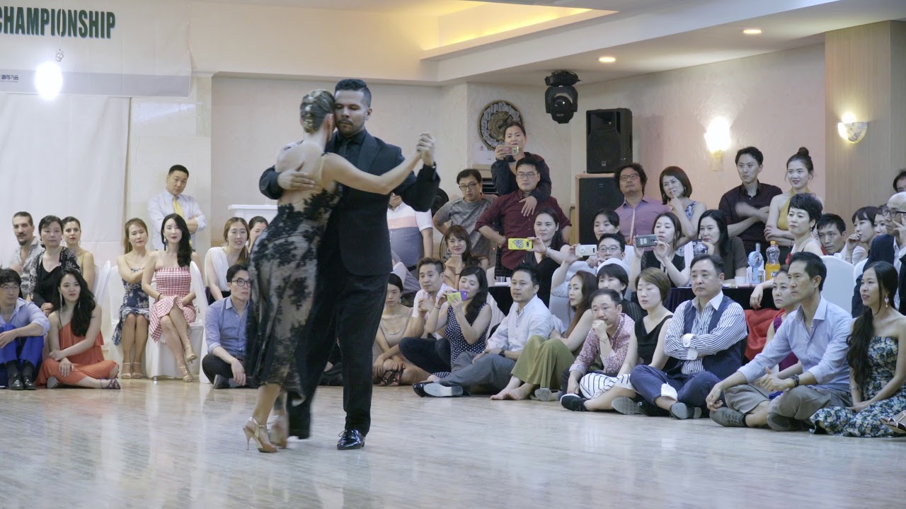 [ Tango ] 2018 SITF Grand Party - Sebastian Arce & Mariana Montes (4/5)