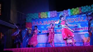 Download lagu Othakallu mukuthi dance performance by raajammal vidyalaya mp3