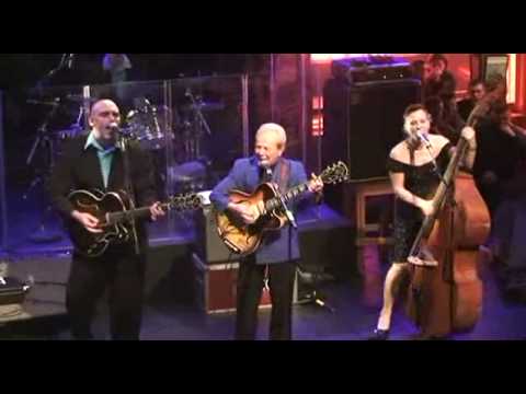 The Class of 58 with Charlie Gracie - I'm Alright - Live in Paris