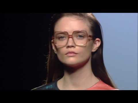 DESFILE MARIA ESCOTE