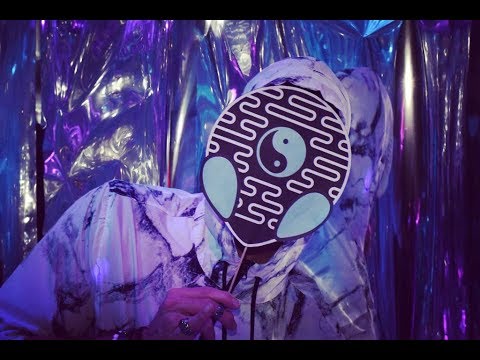 Captain TUKU - Pinkies Up