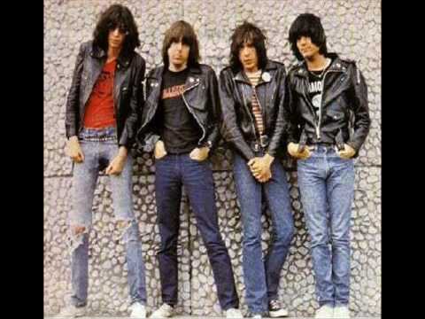 The Ramones - 7 & 7 Is