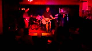 The Clumsy Lovers -- I Can't Keep Myself From Falling in Love With You