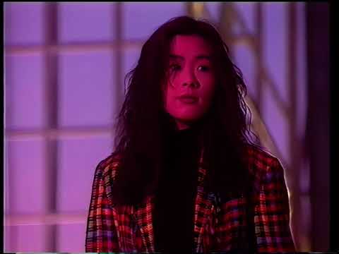 Thể hiện bởi Quan Thục Di