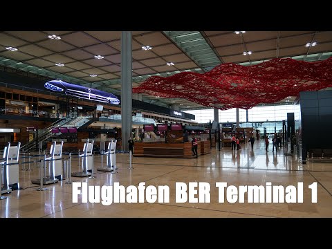 Flughafen BER Terminal 1 und Besucherterrasse