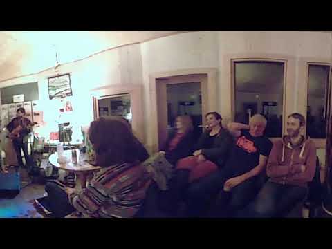 Ariel Sharratt & Mathias Kom - Fuck The Government, I Love You (360°)