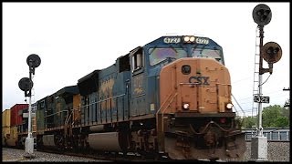 preview picture of video 'NS & CSX action at Cooke Rd, Columbus, Ohio'