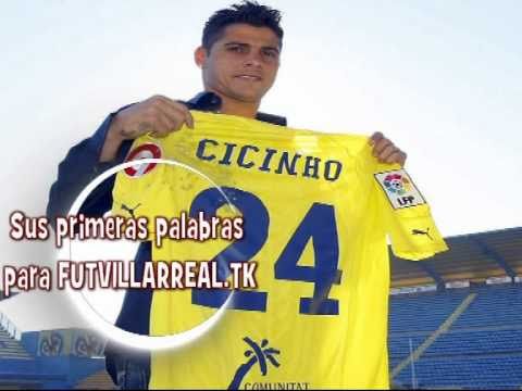 Cicinho en Villarreal