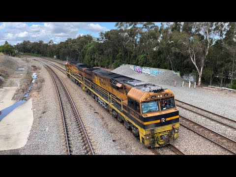 OneRail GWU008 & XRN029 Light Engine at East Maitland - 13/4/23