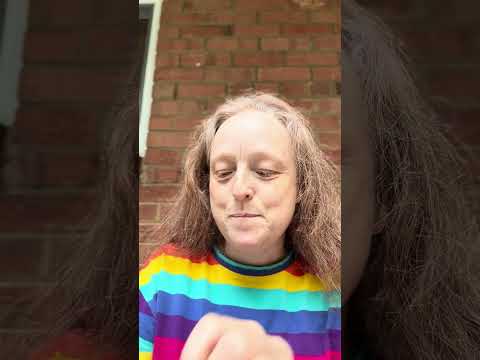 Trying Nalya Milk Chocolate Almond Dates!