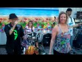 Tighter & Tighter - Alive N' Kickin'