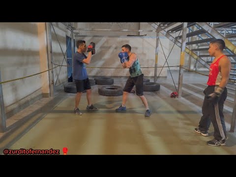 16# ENTRENAMIENTO Y GUANTEO POLIDEPORTIVO CON UNA LESIÓN EN EL TOBILLO DIA 15/09/2023 🥊