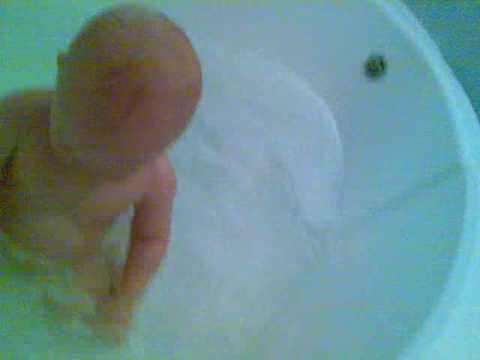 Maja w wannie. Wariactwo.