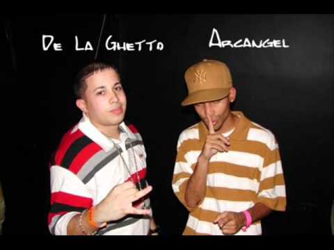 Arcangel & De la Ghetto ft Yo Yais - Seguir Fumando (Reggaeton Clásico) (Las Nuevas Amenazas)
