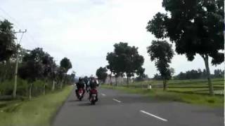 preview picture of video 'Kymco Indonesia Community TAT CIRATA 2011'