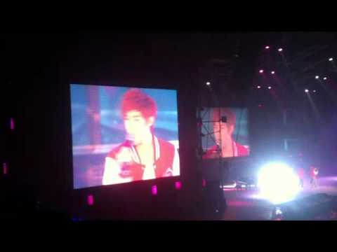 110116 Super Junior SS3 in Bangkok -Henry solo