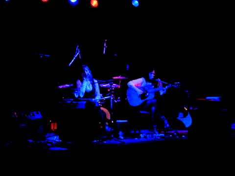 Promise and The Monster - Sheets (live @ re:wizje 2011)