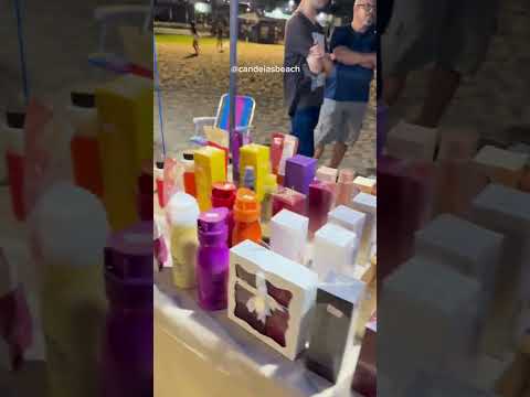 Feirinha pé na areia na orla de Candeias
