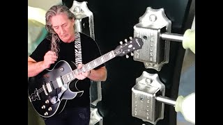 Video thumbnail for Epiphone ES 175 Premium 2014 demo and review by Foxy's Guitar Show