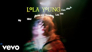 Kadr z teledysku Money tekst piosenki Lola Young