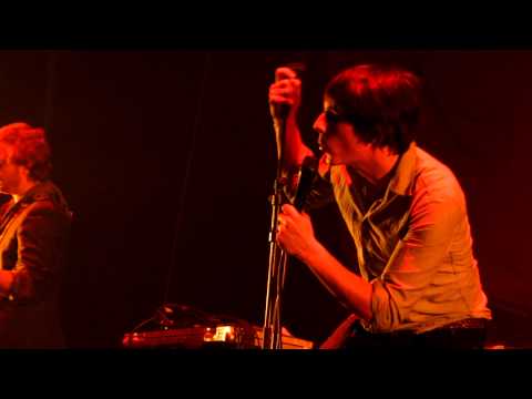 Auletta - Wochenendendlosigkeit (Live in Offenbach 30/10/11)