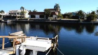 preview picture of video 'Updated Waterfront Pool Home with Beautiful Kitchen in Gulf Harbors - 5000 Southshore Drive'