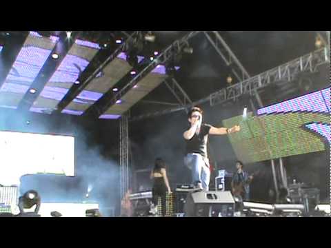 Banda Wasabi - Medley (Moon on the Water, Hit in the USA, Butter-FLY) [Anime Friends 2011]