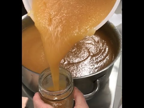 Negozio di un pacco di faccia Affronti pacchi con olio doliva