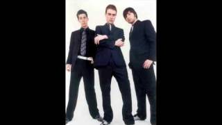 ZOOT WOMAN- LIVING IN A MAGAZINE