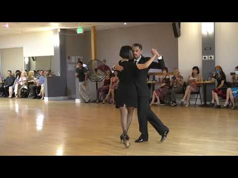 Tomas Galvan & Gimena Herrera @ Dance Boulevard - Tango Demo 1/3 - 2022 August 5