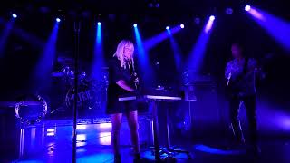 Metric - IOU, LIVE @ The Roxy, Los Angeles, Oct 12, 2023, Evening with Metric, 4k