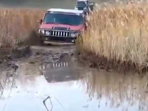 UAZ VS HAMMER