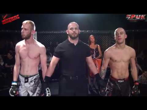 GPUK - Night of the Gladiators 22 - Stephen Viggars VS John Matysiak