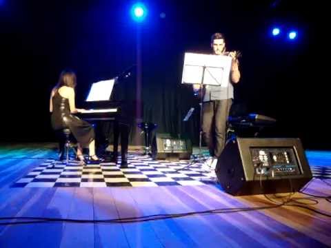 BIDELLATI- Recital de Instrumento- Ana Carolina e Ricardo "Iris" (Goo Goo Dolls) - 12/2012