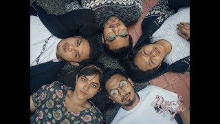 Download lagu Desak Senja - Dimensi Antara Kita mp3