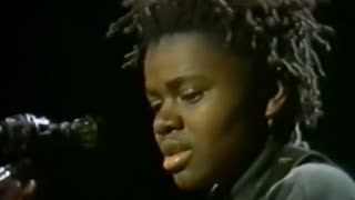 Tracy Chapman - Full Concert - 12/04/88 - Oakland Coliseum Arena (OFFICIAL)