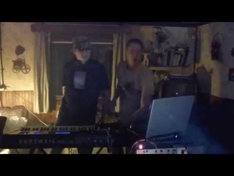 Mustang Techno - Mustang Techno - Synthesizer Whipping (Silvestr Live 2014)