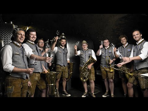 Dogehta-Blech - Vallirium (Offizielles Musikvideo)