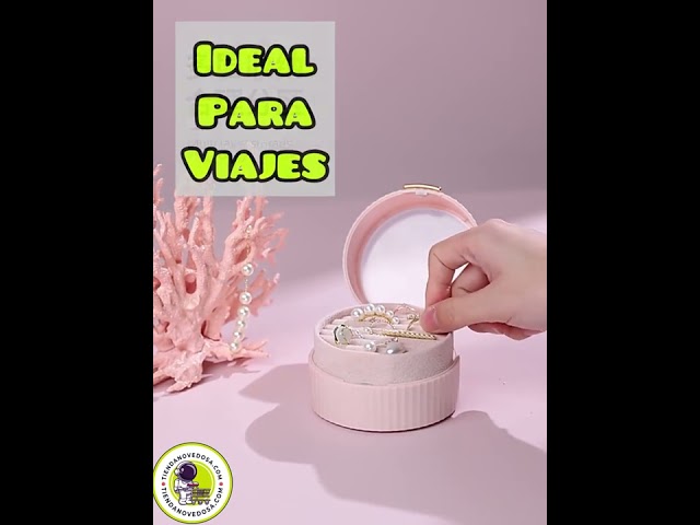 Vídeo relacionado con VLANDO Joyero de viaje, joyero pequeño, almacenamiento de joyas con estilo, organizador de joyas para pendientes, estuche de viaje para joyas, idea de regalo para mujeres y niñas