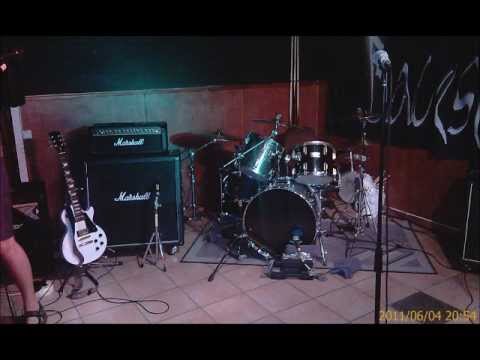 AC-DC cover Livewire - Backslide.wmv