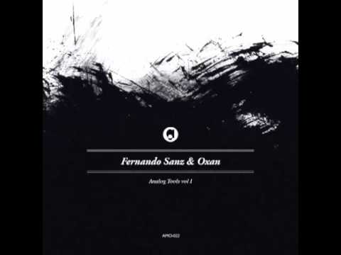 AMO022 - Fernando Sanz & Oxan - Analog tools (Original Mix)