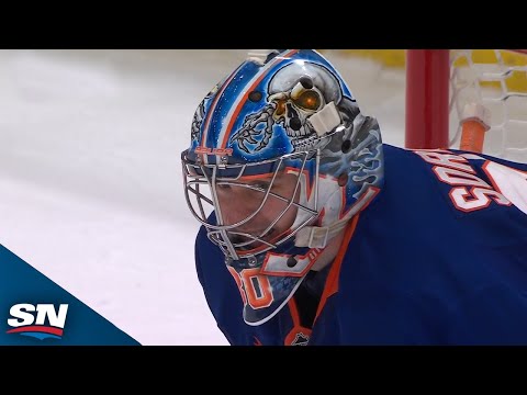 Goalie Goal! Ilya Sorokin Earns His First Career Tally After Predators' Goof