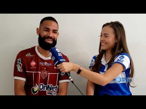 Conhecendo o craque: Paulo Renê