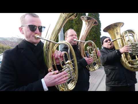 UHŘICE-MARTINSKÉ HODY 2024 (DH Vacenovjáci s kapelníkem Petrem Grufíkem a starosta v tanci)