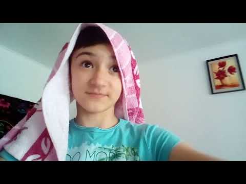 Andreea a ajuns sclava fratelui său !   :0