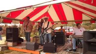 preview picture of video 'Radio Ranch at Applefest 2014- Your Man'