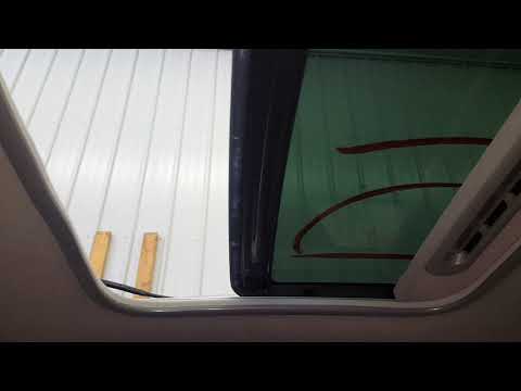 DP1105 - 2006 Suzuki Verona Luxury - Power Sun Roof