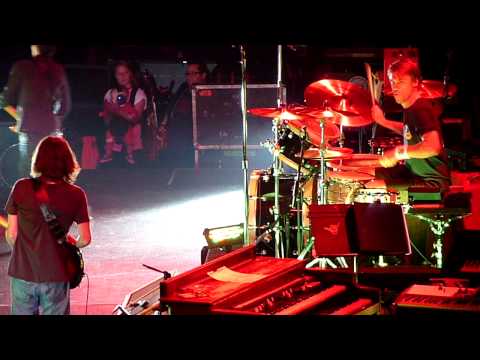 Matt Cam - Animal (Solo to the End) - Pearl Jam at MSG May 20, 2010