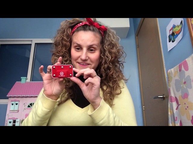 Vídeo relacionado con Cefa Toys - Electrocefa 500 Plus, Juego Educativo, Incluye 500 Circuitos y Proyectos de Electricidad, con Sonido, Bombillas y Alarmas, Apto para Niños a Partir de 8 Años