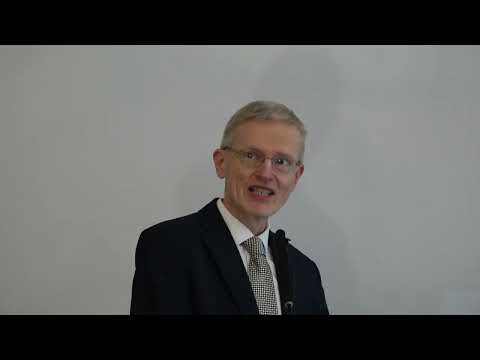 OCTOPUS: a new approach to clinical trials in MS. Dr Gavin McDonnell Belfast Hth & Soc Care Trust